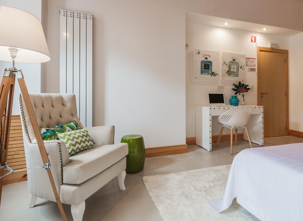 Five Senses Hostel Coimbra Ruang foto