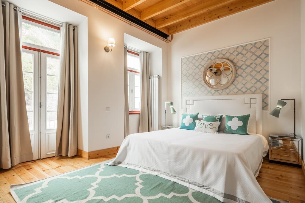 Five Senses Hostel Coimbra Ruang foto