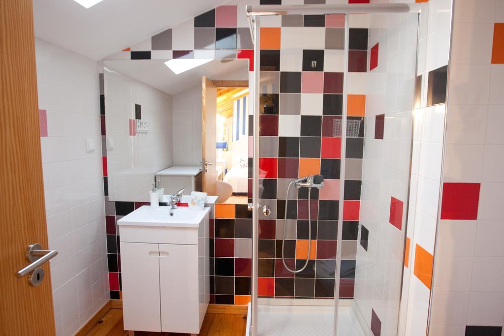 Five Senses Hostel Coimbra Bagian luar foto